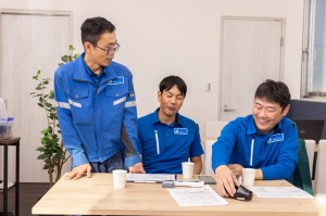 日勤×地場配送ドライバー／未経験OK