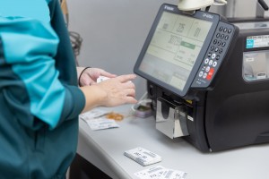 【事務スタッフ】　コンビニ向け受注管理業務